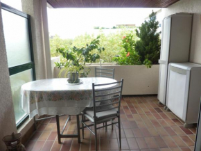 BEL APPARTEMENT T2 LES CHARTREUX centre ville